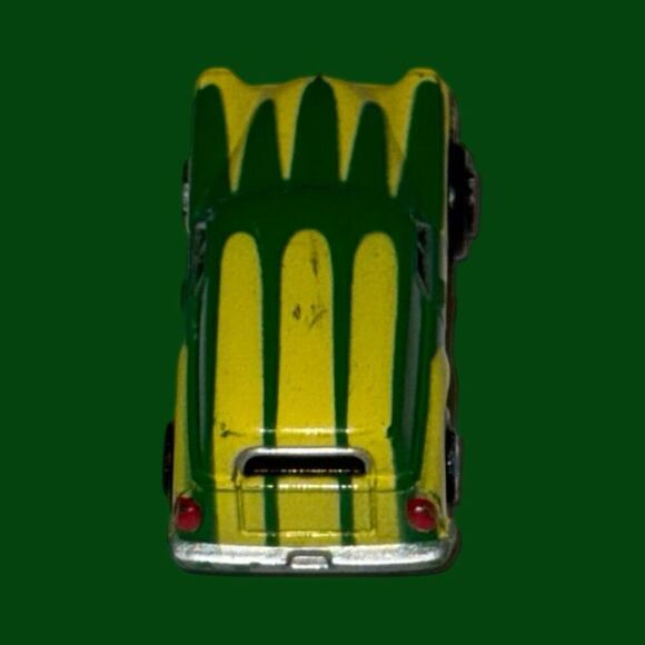 Vintage 1989 Galoob Micro Machines Surf Star Sedan Dicast Car A3 - Picture 5 of 7